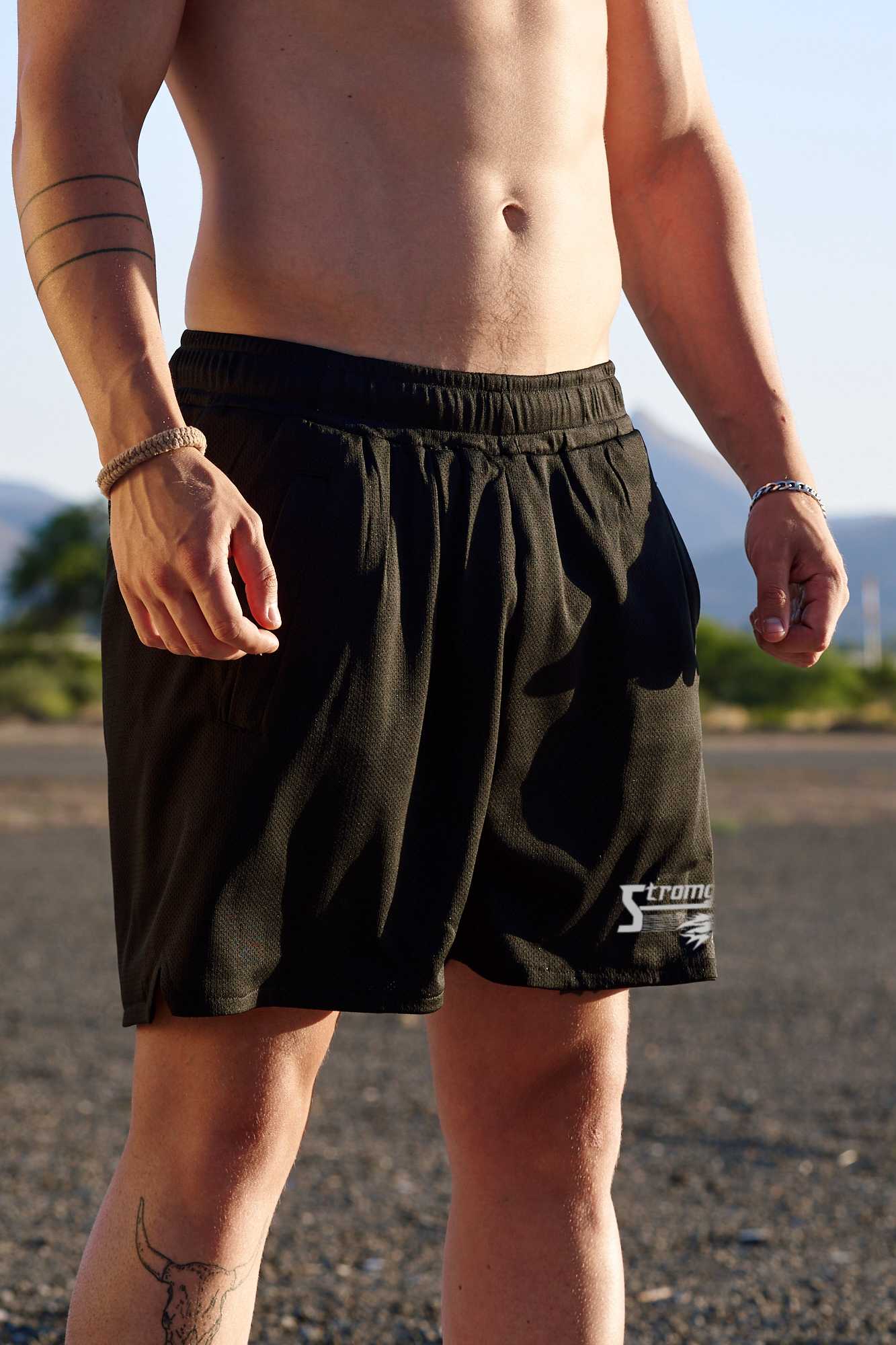 spectress short black
