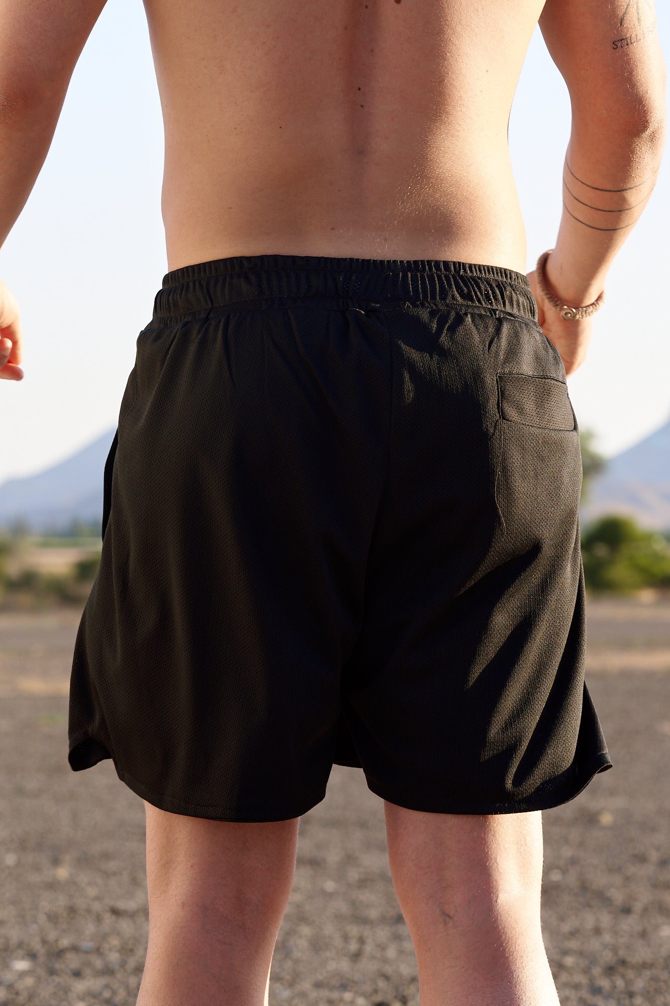 spectress short black