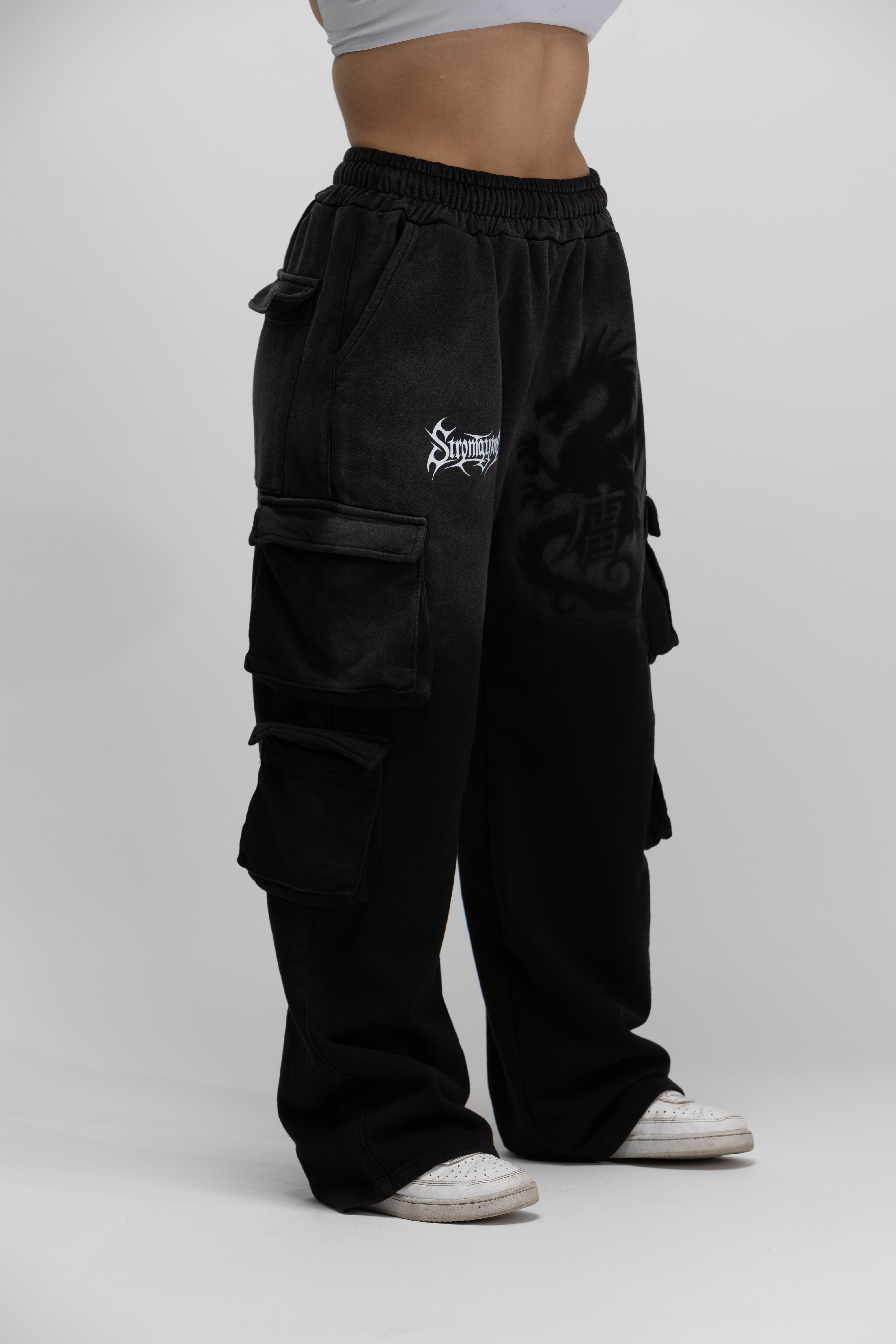 Dragon cargo pants – stromgym